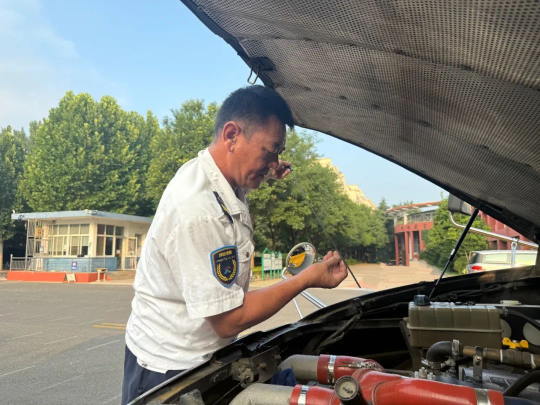 溫馨護(hù)航 逐夢(mèng)綠茵 | 溫馨校車全力做好第一屆“海洋星鯊杯”少兒足球邀請(qǐng)賽運(yùn)輸保障 溫馨護(hù)航 逐夢(mèng)綠茵 | 溫馨校車全力做好第一屆“海洋星鯊杯”少兒足球邀請(qǐng)賽運(yùn)輸保障