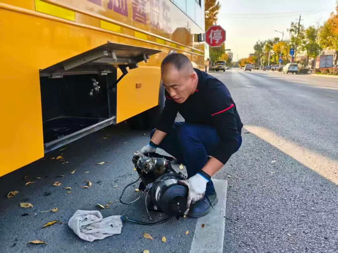 西海岸溫馨校車公司全面啟動冬防車輛維護保養工作