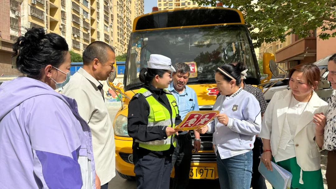 【文明交通攜手共創】校車安全“大檢查” 筑牢學生“安全路” 圖片