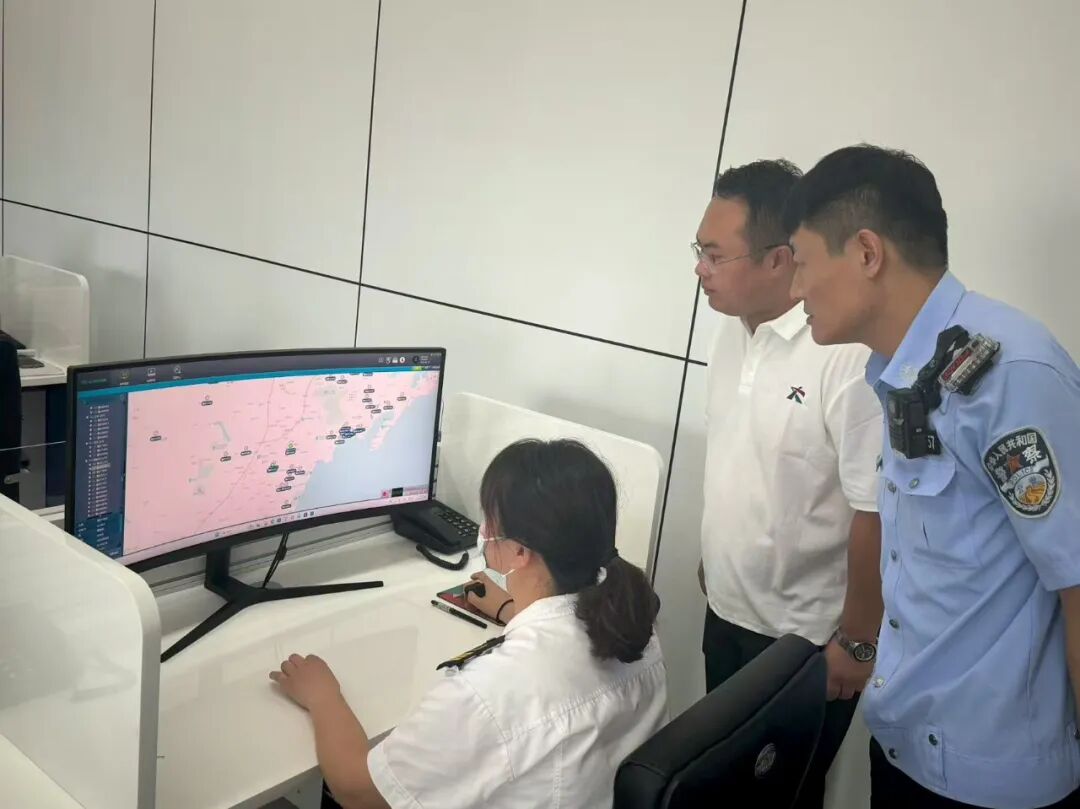 警企聯合，護航學子平安出行