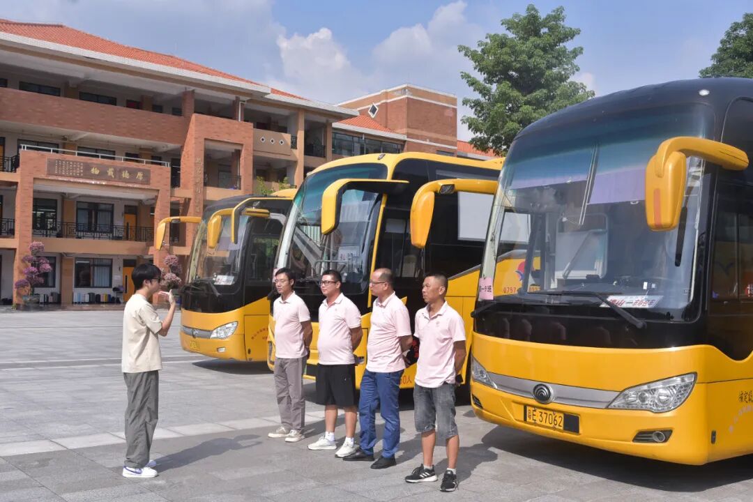 平安校園 | “駛”于安全, “乘”載希望 平安校園 | “駛”于安全, “乘”載希望